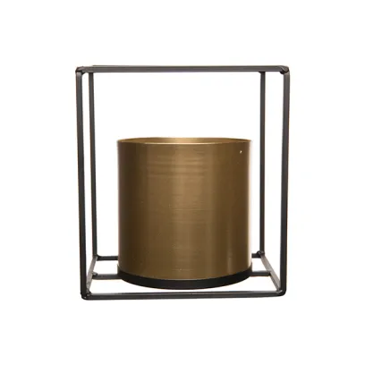 Емкость декоративная золотого цвета на черном основании, D10 X H10CM / 14,5X11XH16CM, металл